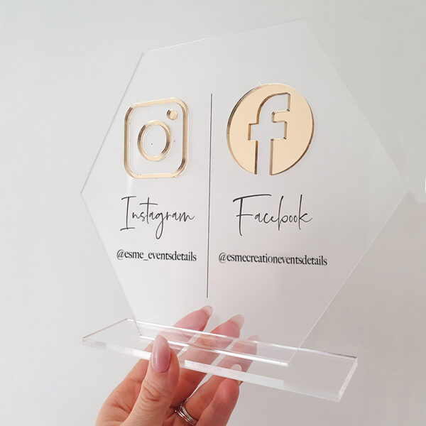 Insegne Social in Plexiglass Trasparente con inserti in Plexiglass oro, argento e oro rosa